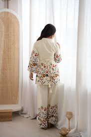 haya floral 2pc
